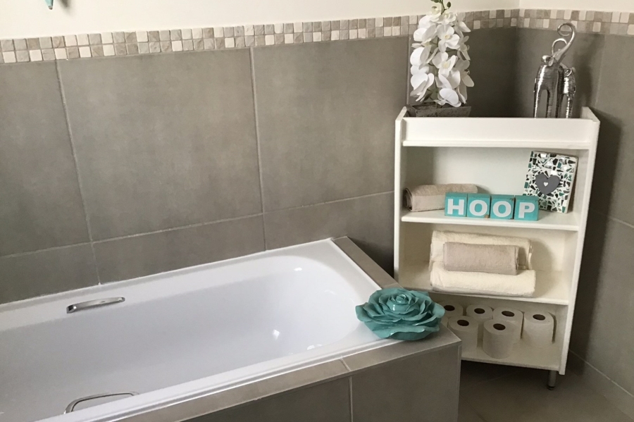 3 Bedroom Property for Sale in Vredenburg Western Cape